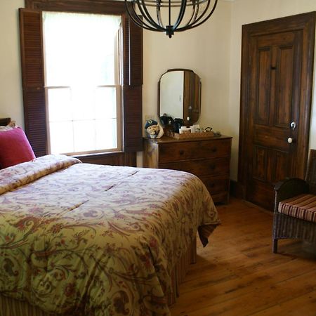Fisherman'S Daughter B&B Mahone Bay Buitenkant foto