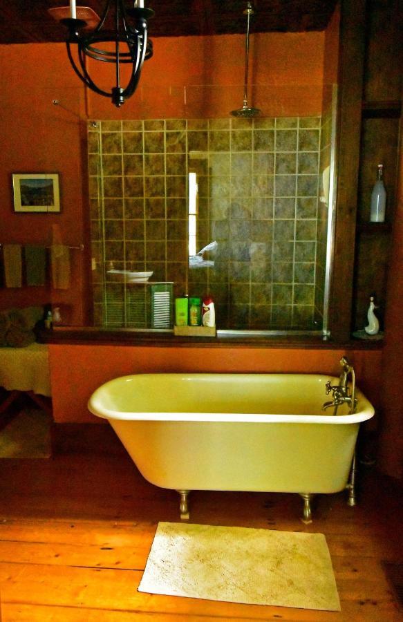 Fisherman'S Daughter B&B Mahone Bay Buitenkant foto